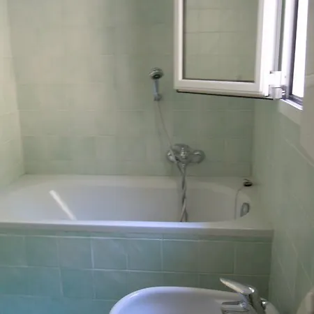 La Casina Rosa بيت للعطل إمبيريا